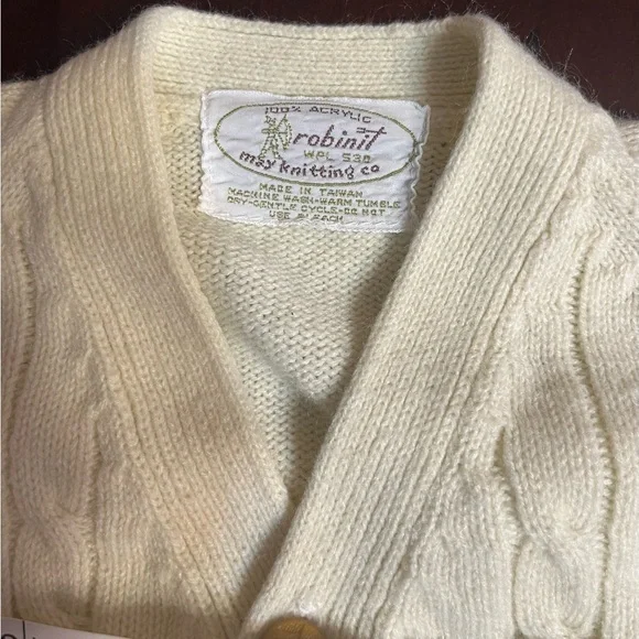 Vintage Baby boy acrylic sweater beige blue stripes Robinit May knitting co - Picture 9 of 10